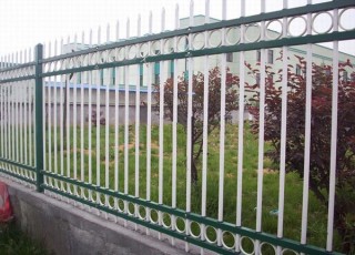 公園鐵藝護(hù)欄 公園鐵藝護(hù)欄